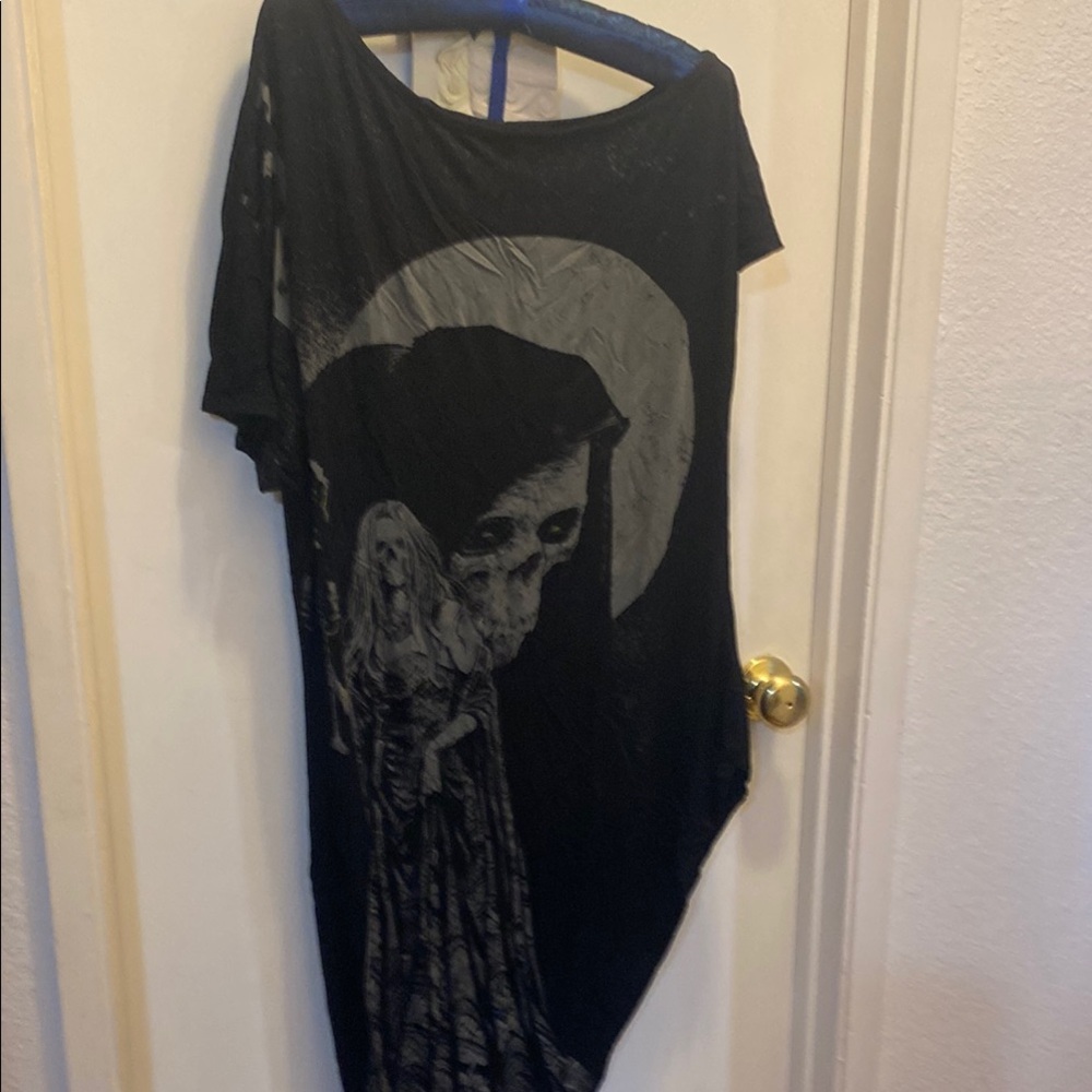 Black Graphic T-Shirt with Grim Reaper Design